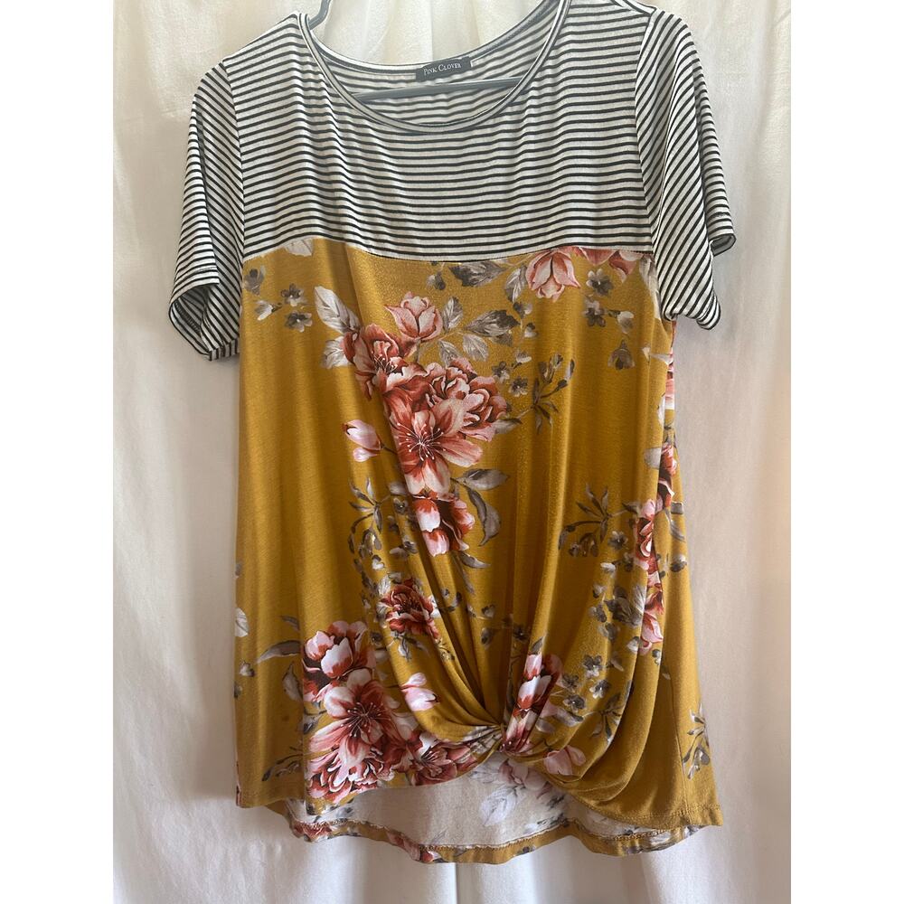 Pink Clover Floral Colorblock Twist Front Top Medium - Picture 6 of 7